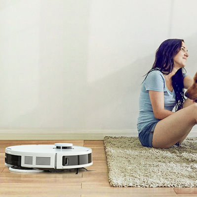 Máy hút bụi robot làm sạch tiện lợi với pin và chế độ làm sạch cạnh
